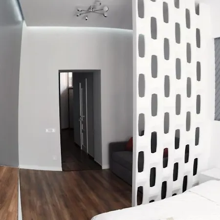 Exciting Fireplace Apartment Lemberg